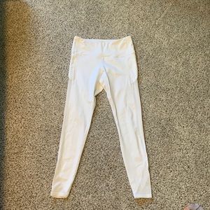 ONGASOFT (Amazon) White high-waisted workout leggings - M